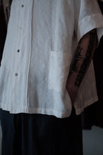 將圖片載入圖庫檢視器 Le&#39;KAYURI embroidery silk/linen short-sleeved shirt w/pockets unisex
