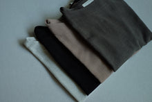 將圖片載入圖庫檢視器 Le&#39;EISIHI basic top w/pockets unisex
