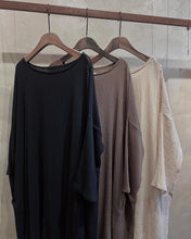 將圖片載入圖庫檢視器 Le&#39;TAGIMA linen long / top w/pockets unisex
