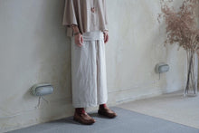 將圖片載入圖庫檢視器 Le&#39;RAKUII linen wrap pants unisex
