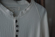 將圖片載入圖庫檢視器 Le'Layer-gauze / shirt/top unisex (new colors)
